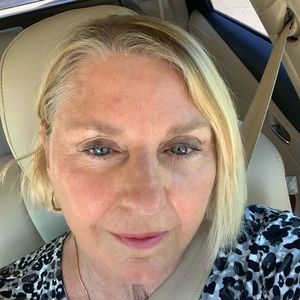 Meet your Posher, Joanne